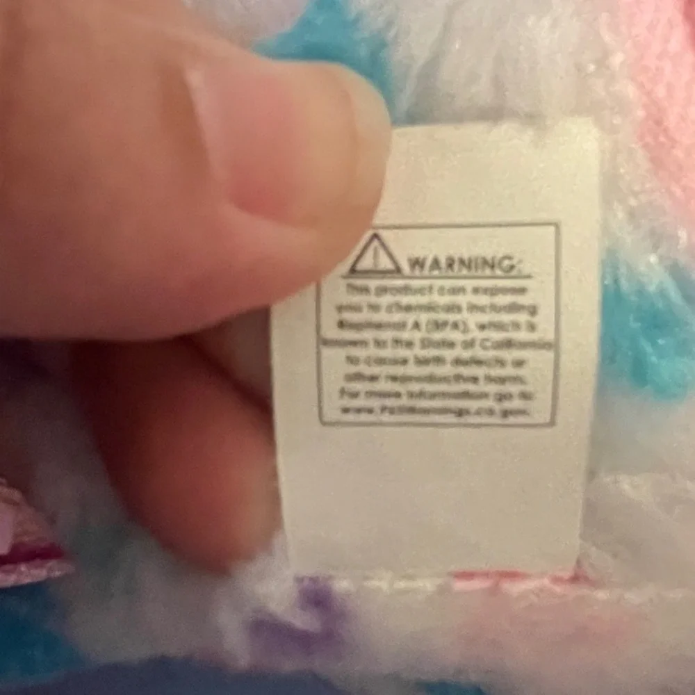 Carried Away Bags Kids Plush Unicorn Backpack White Heart Print Faux Fur Pink